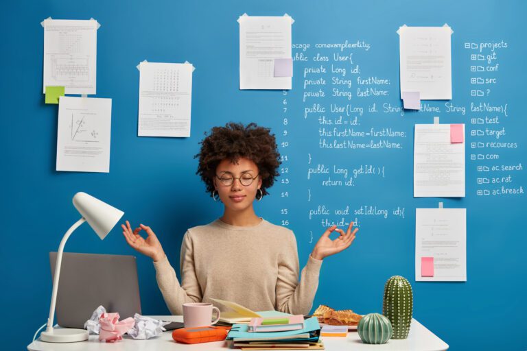 Guiding Principles of ITIL 4: Think and Work Holistically