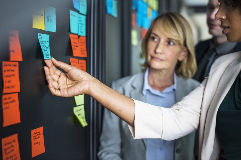 Desvendando o Gerenciamento de Liberação e Implantação na ISO 20000