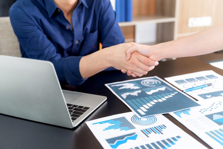 Crafting Value with IT Services: Meeting, Exceeding, and Managing Client Expectations