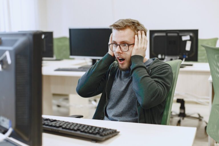 DevOps: How It Can Solve Your Operational Woes <noscript><img class=